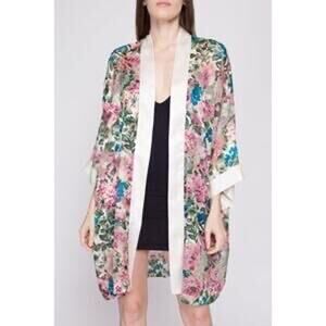 Vintage Victoria’s Secret Gold Label Floral Satin Kimono Robe One Size